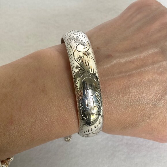 VTG Sterling Silver 925 14MM Wide Hollow Etched Scroll Round Bangle Bracelet 7" - Picture 13 of 16